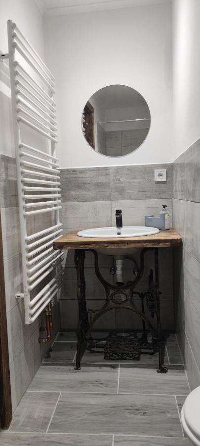 Apartman Houmr Яхимів Екстер'єр фото