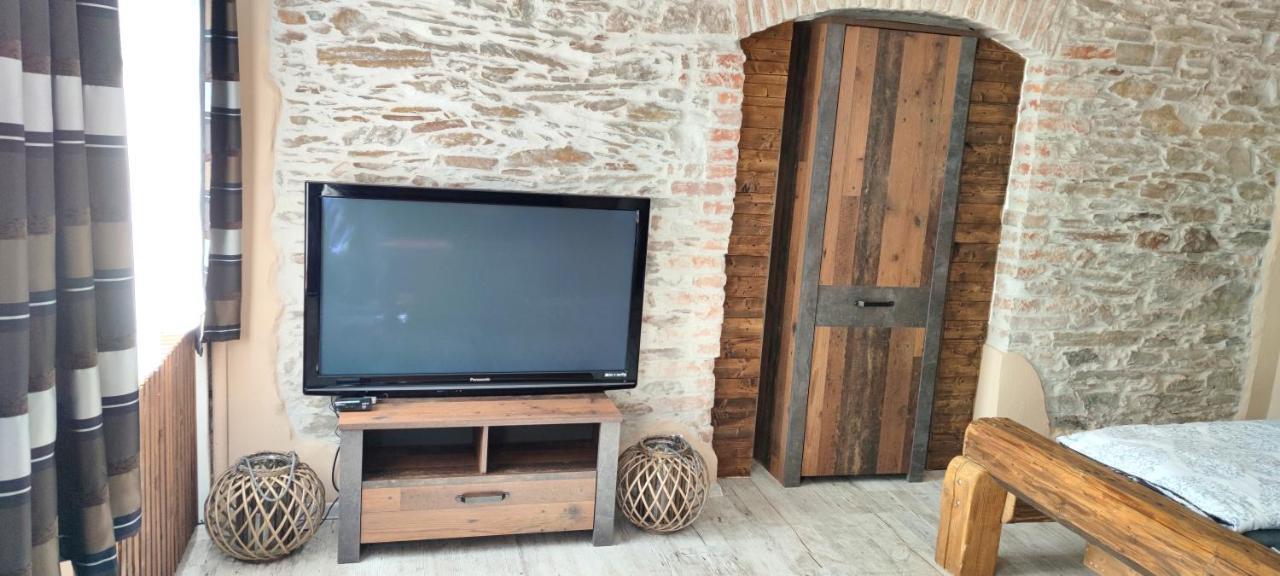 Apartman Houmr Яхимів Екстер'єр фото