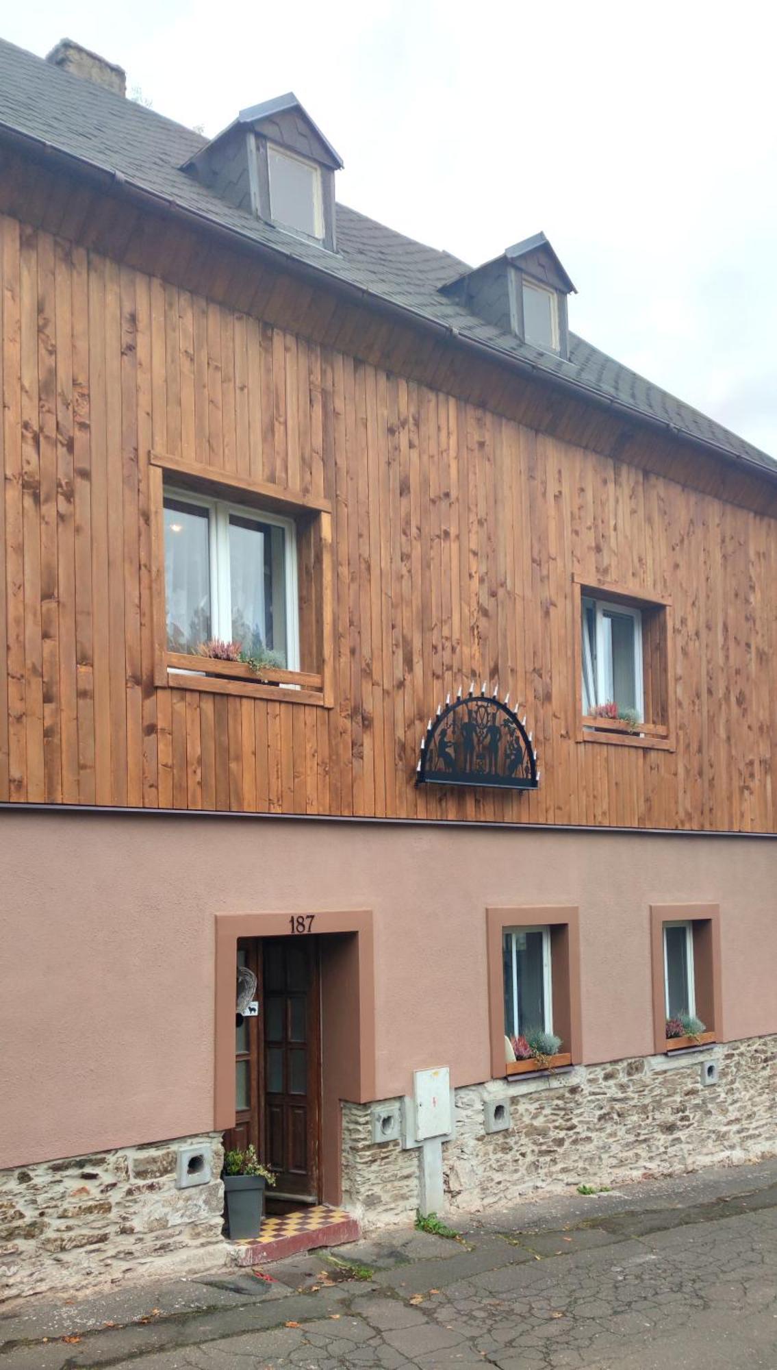 Apartman Houmr Яхимів Екстер'єр фото